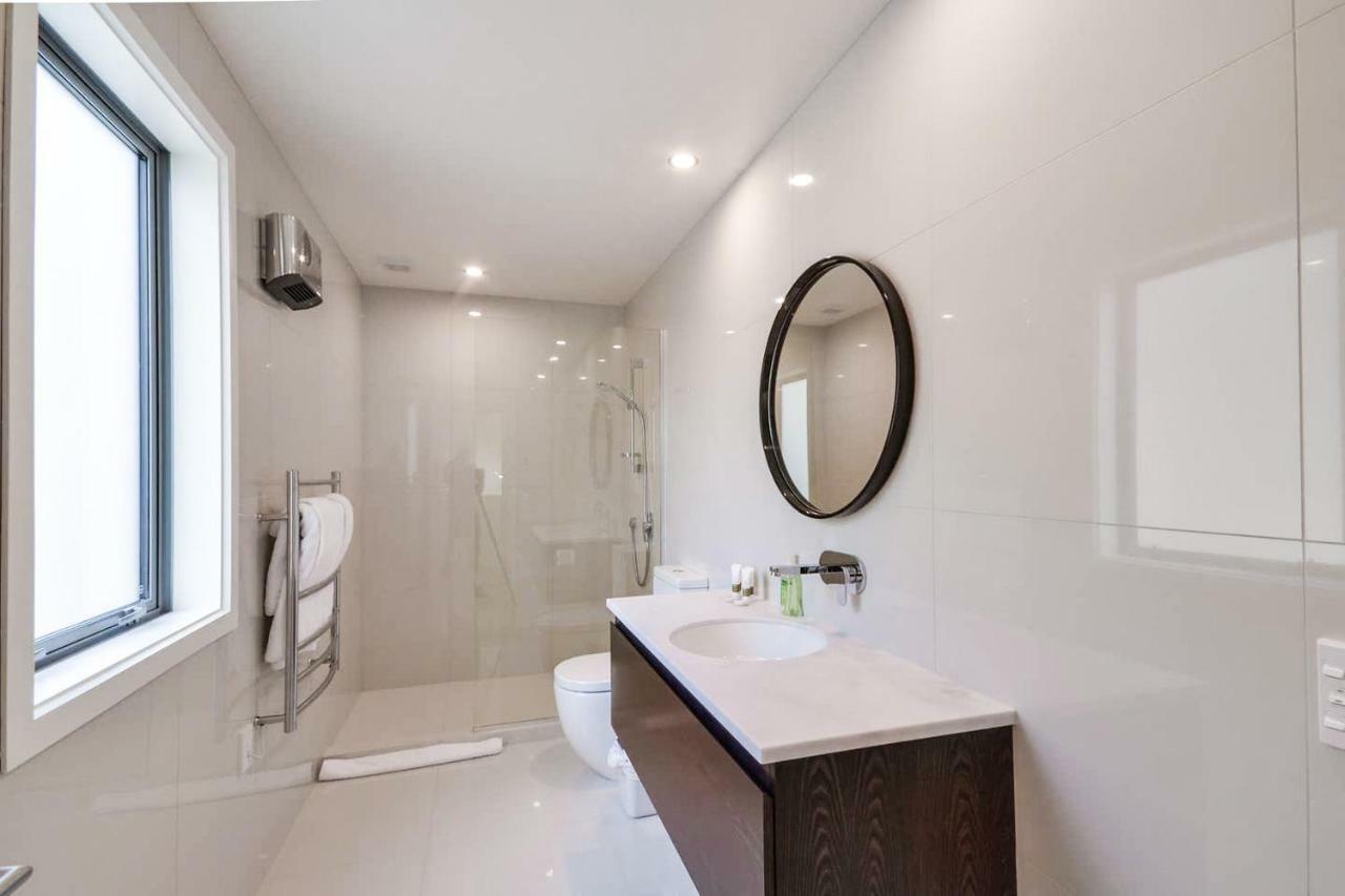Executive Living in Bluewater - 3 Bedroom Apartment Queenstown Buitenkant foto