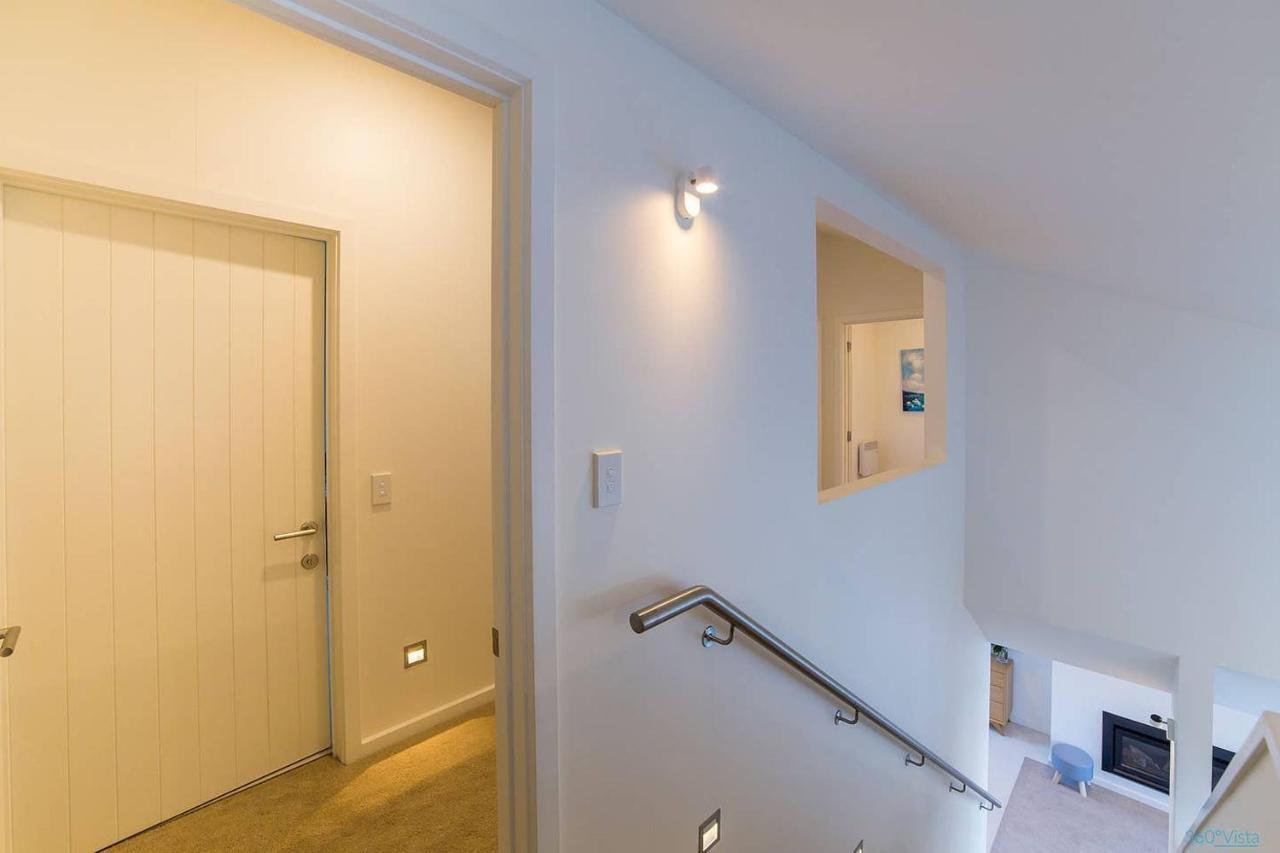 Executive Living in Bluewater - 3 Bedroom Apartment Queenstown Buitenkant foto