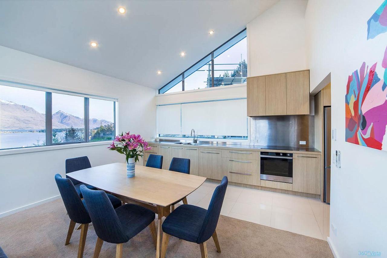 Executive Living in Bluewater - 3 Bedroom Apartment Queenstown Buitenkant foto